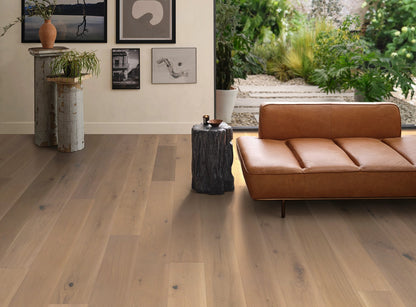 Chateau Oak - Sample 12"