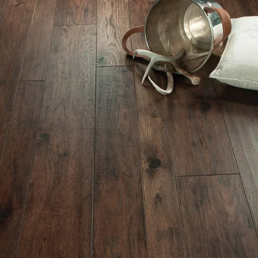 Casita Hickory / 1/2