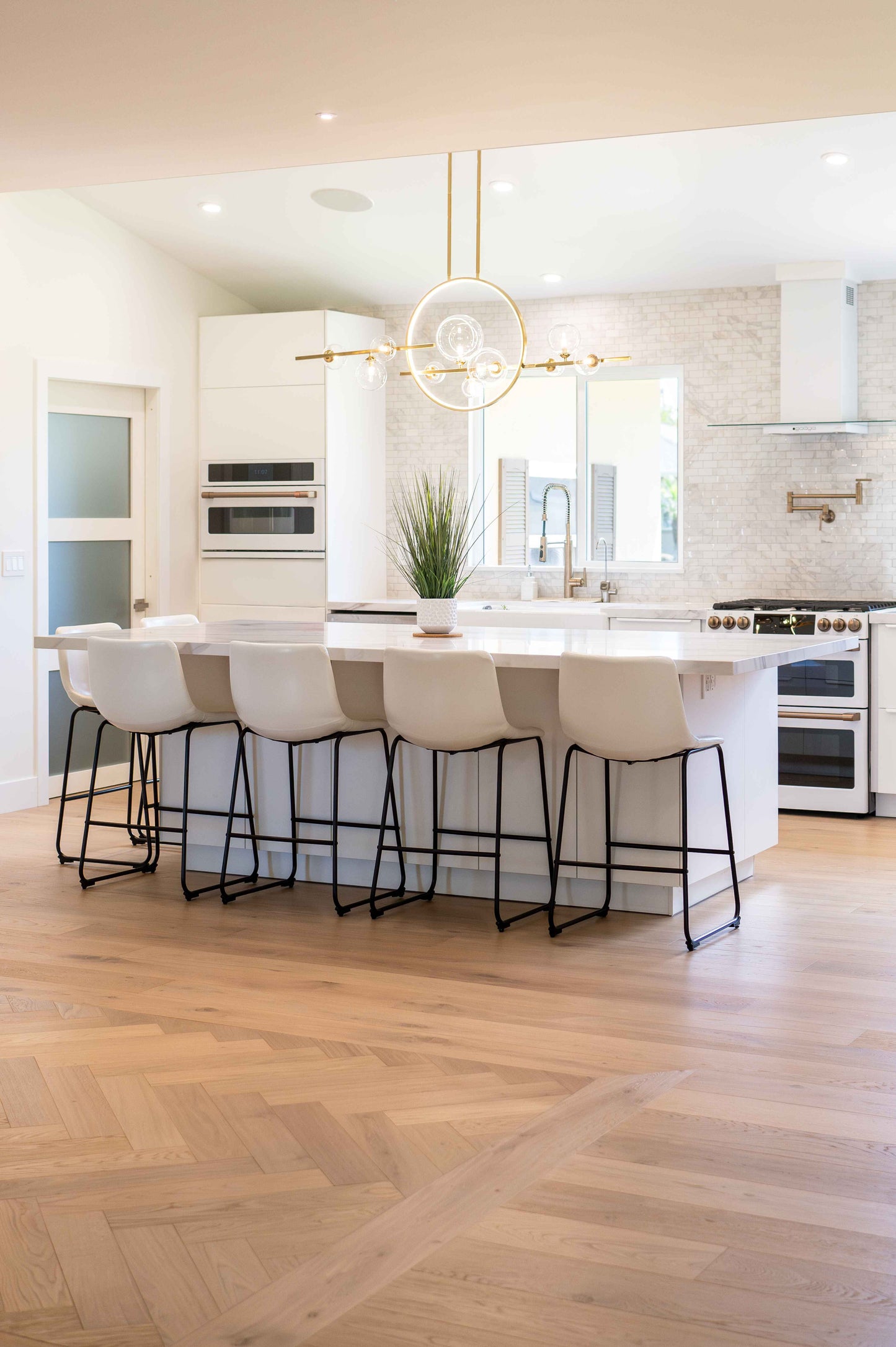 Allora Herringbone