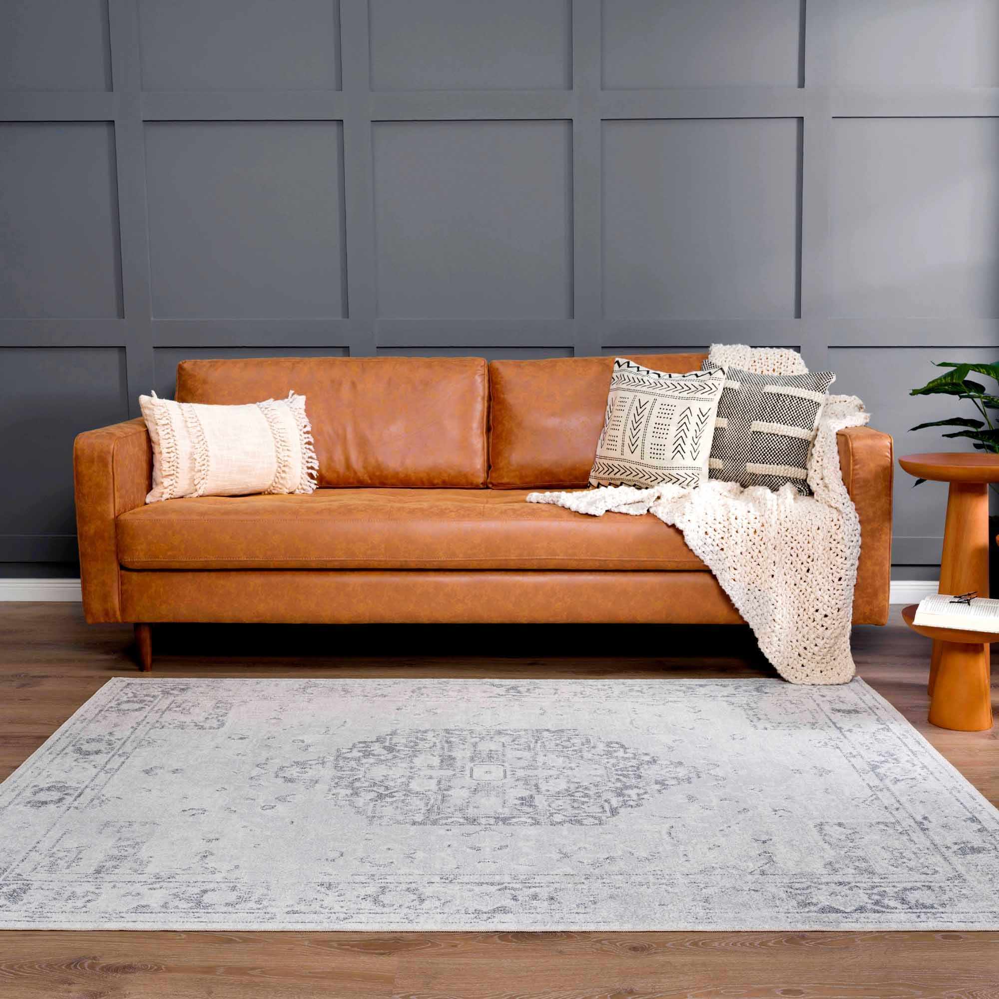 Akram Antrasit Flat Pile Washable Rug – Lumberjack Direct, LLC