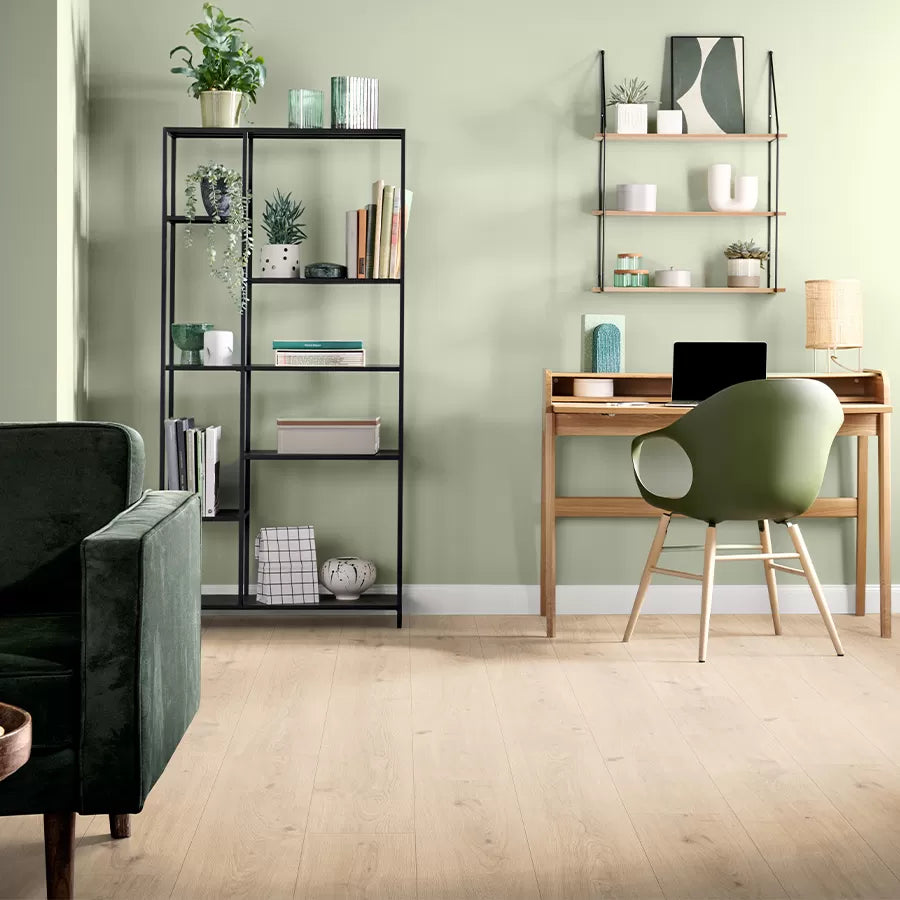 Melody Oak / 3/8” X 9.69” X 80.71” / 27.14 SF/CTN
